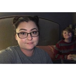 Meet your Posher, Alisha